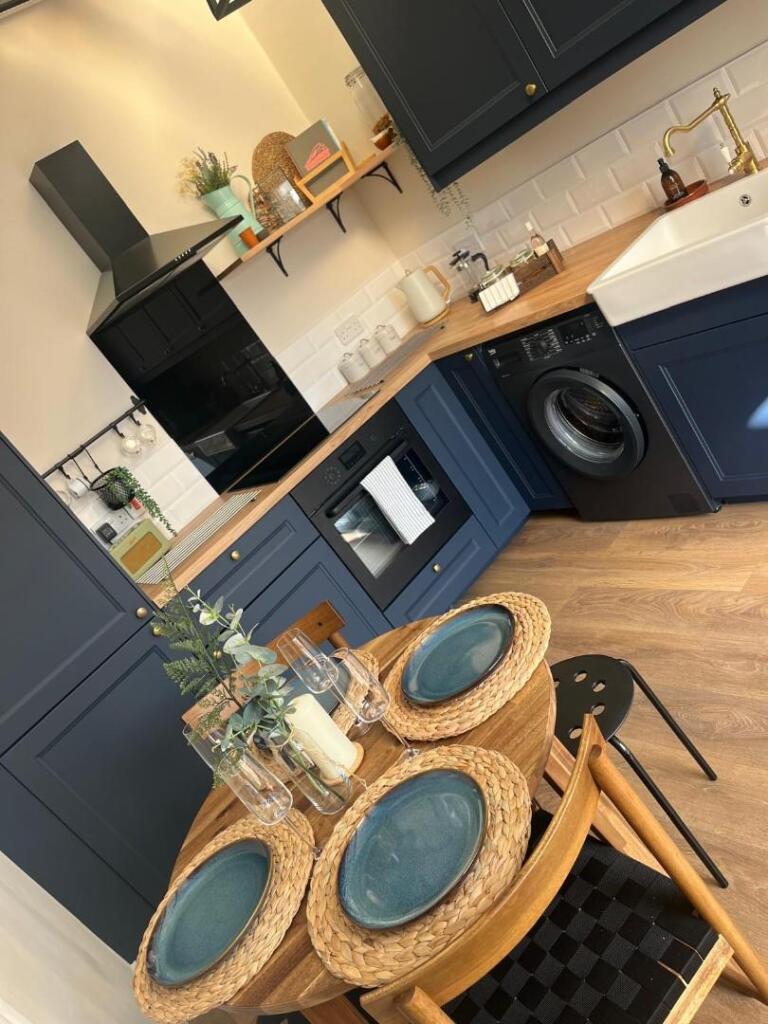 Siston Common, Bristol, BS15 4PA photo 5
