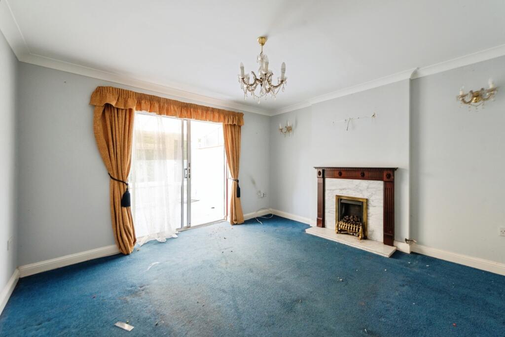 House in Gosport, Hampshire - View 4