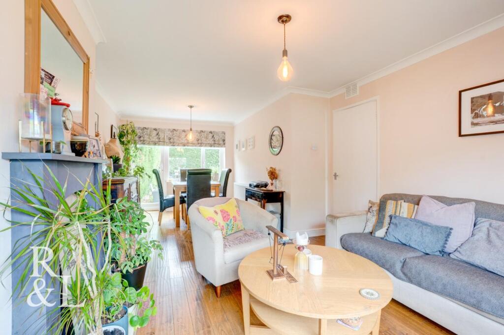 House in Leicester - More