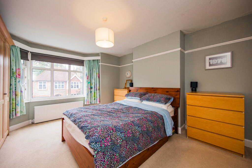 House in Tonbridge - More