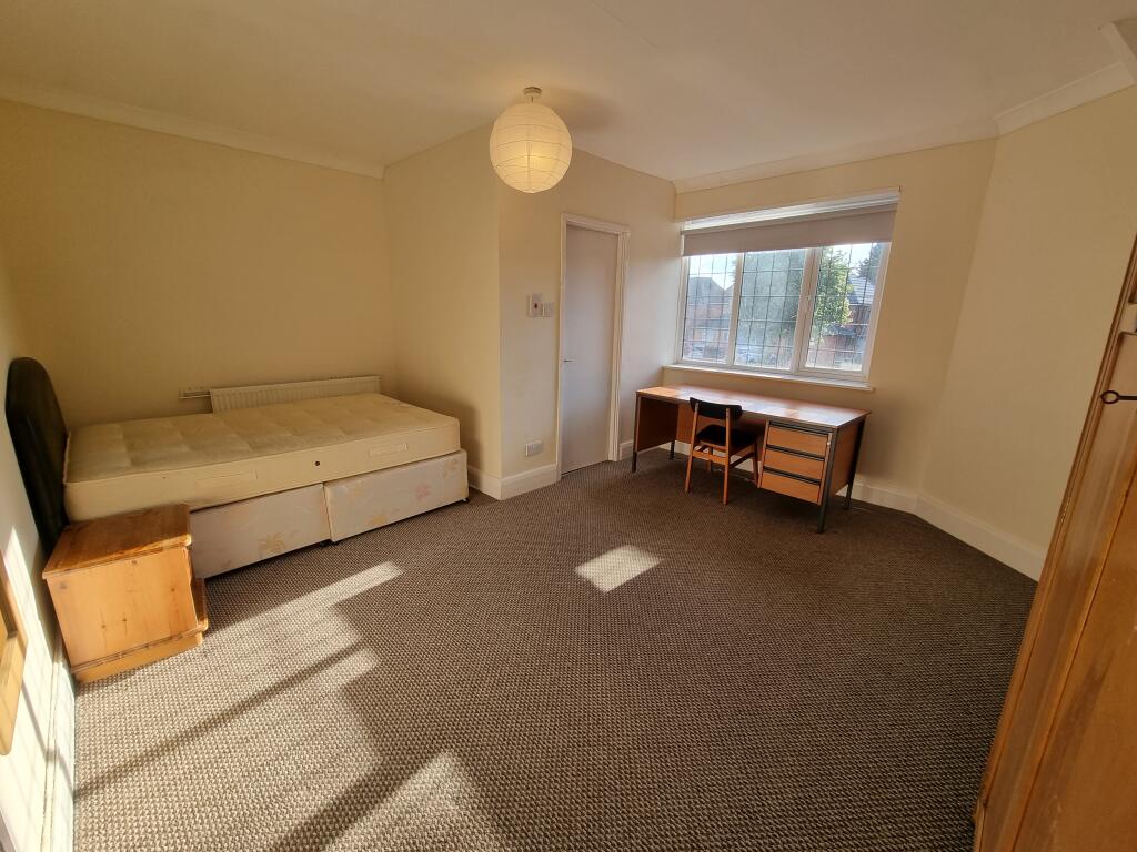 Apartment in Coventry - View 5