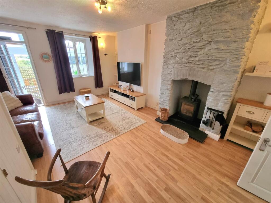 House in Plymouth - View 3