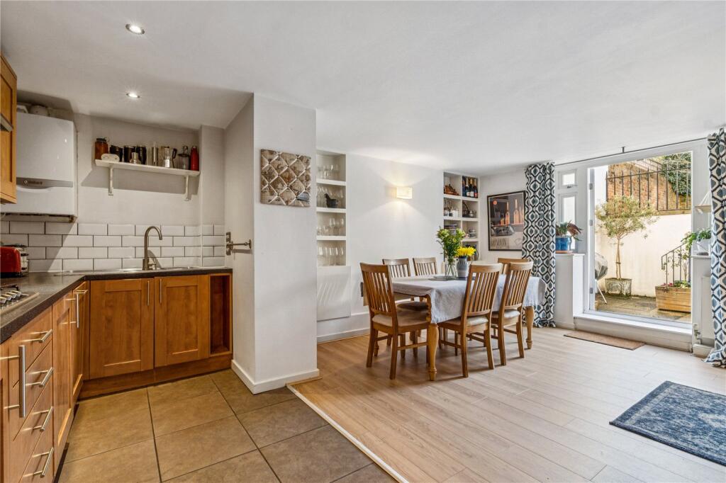 Main image of property: Balham Grove, London, SW12