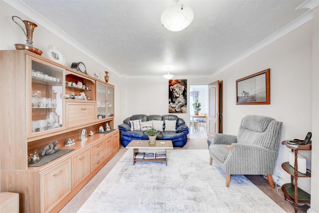House in Dartford, Kent - View 5