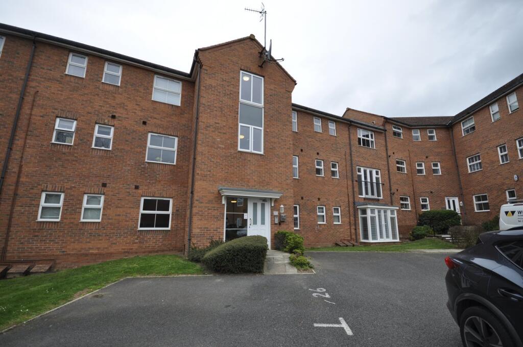 Main image of property: Smalman Close, Stourbridge, DY8