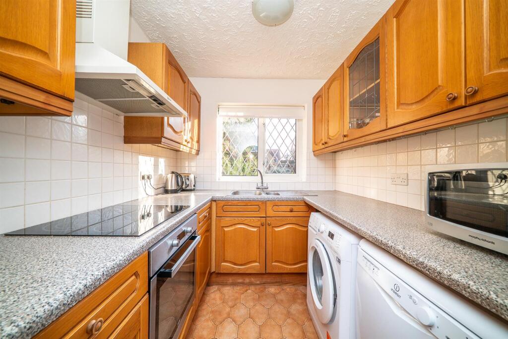 House in St Albans - View 5