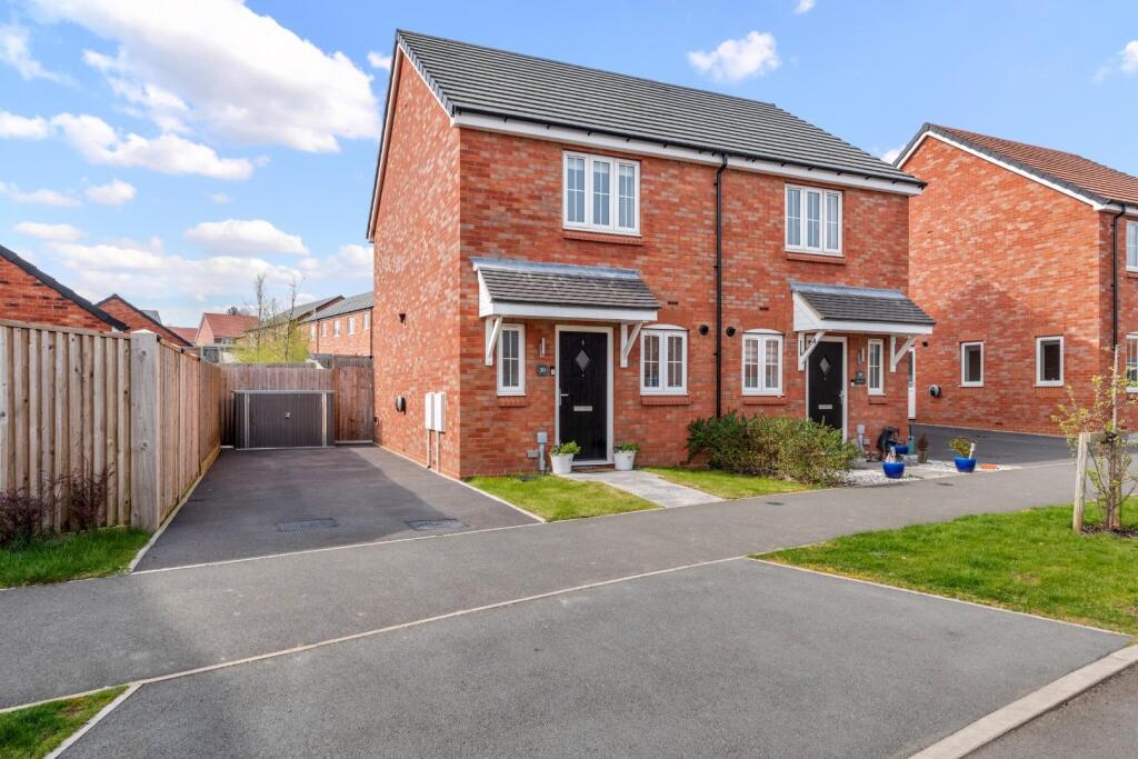 Main image of property: Phillips Way East, Hampton Magna, Warwick