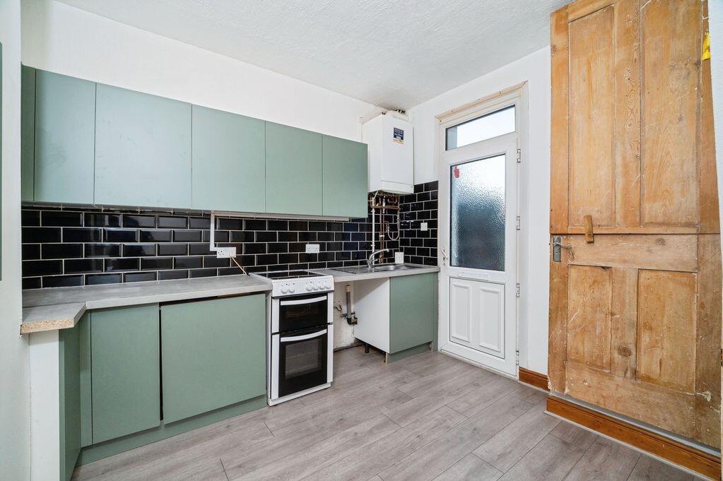 House in Doncaster - View 4