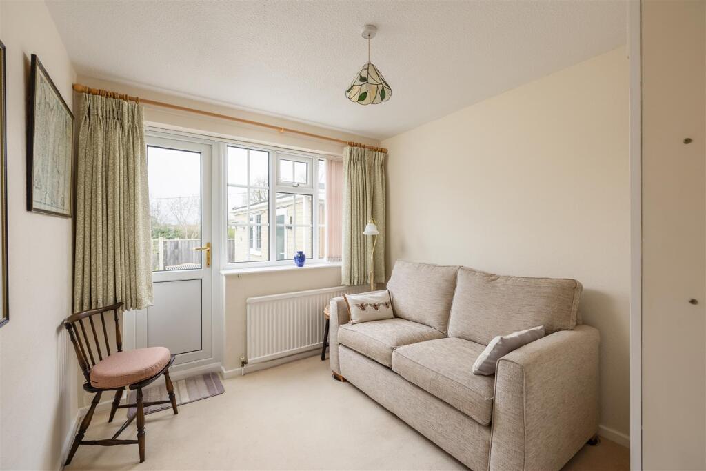 Pool Court, Pickering – pohled 5
