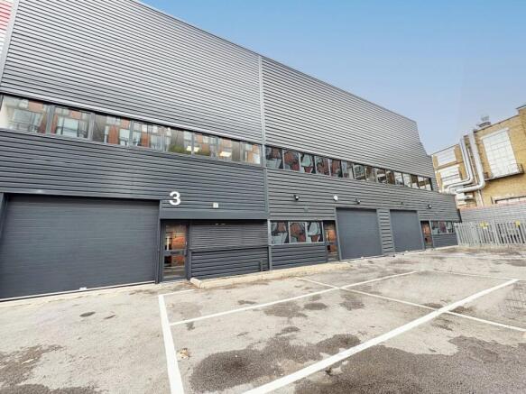 Unit 3 Acton Vale  2.jpg