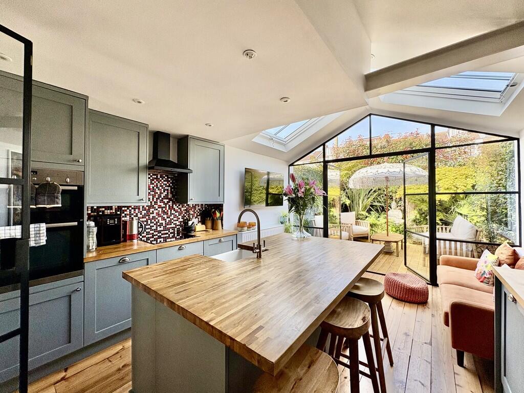 House in Brighton - View 5