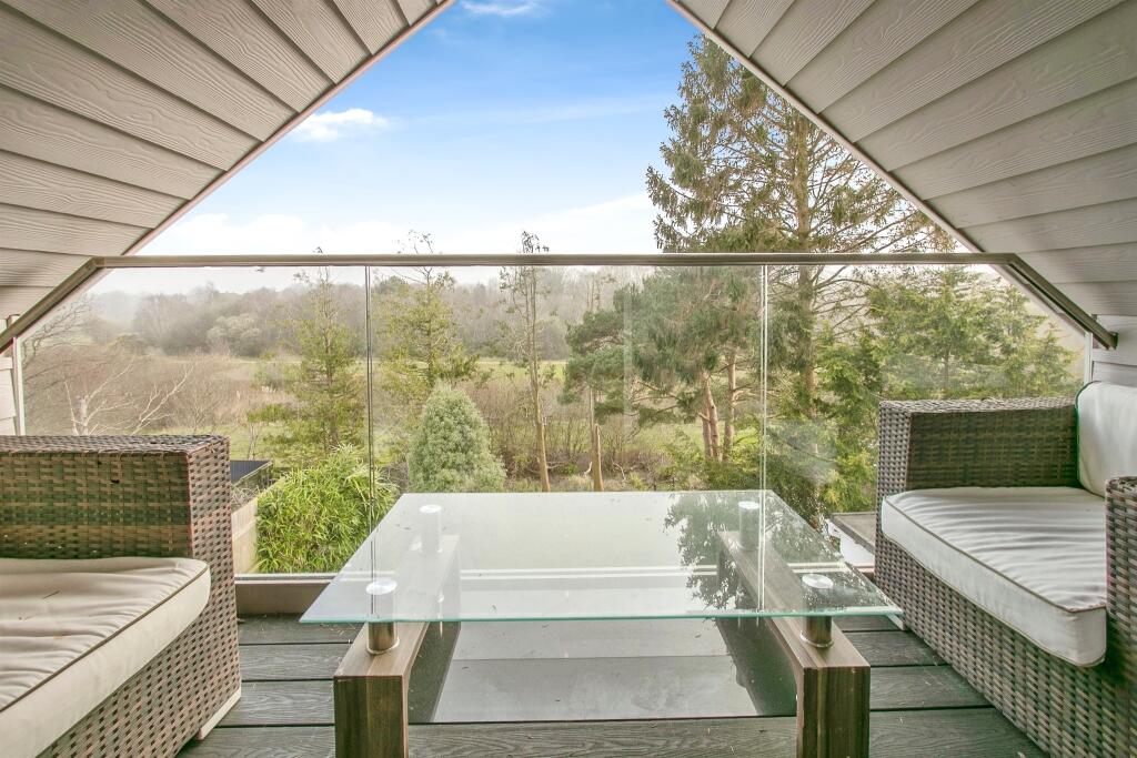 Evering Avenue, Poole