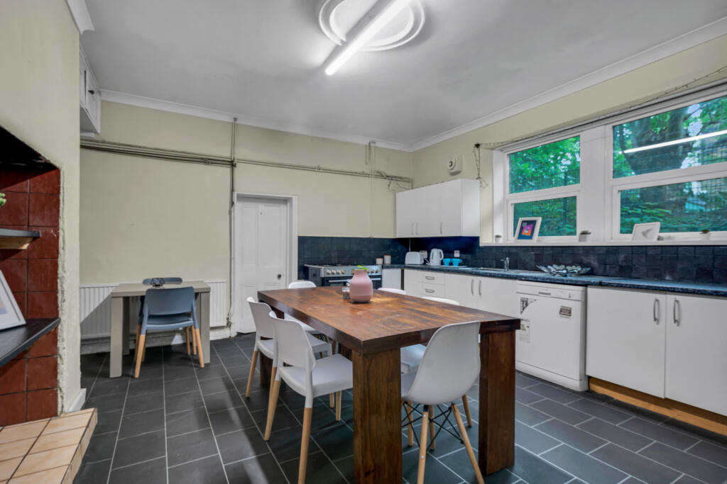 House in Leeds - View 3