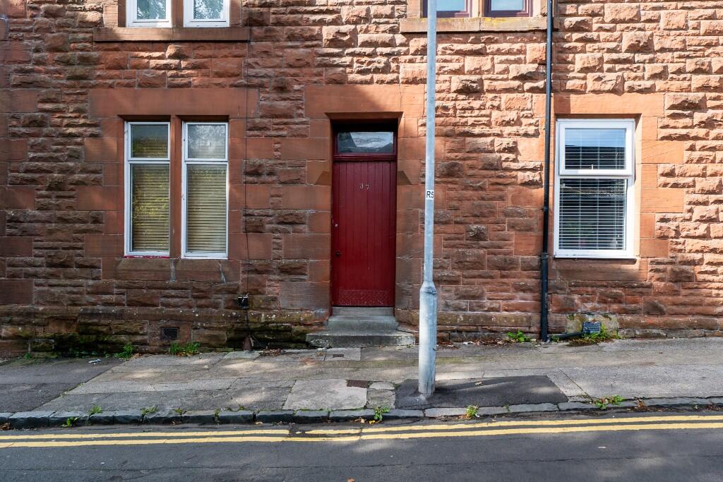 Waterside Street, Kilmarnock, KA1 - 3