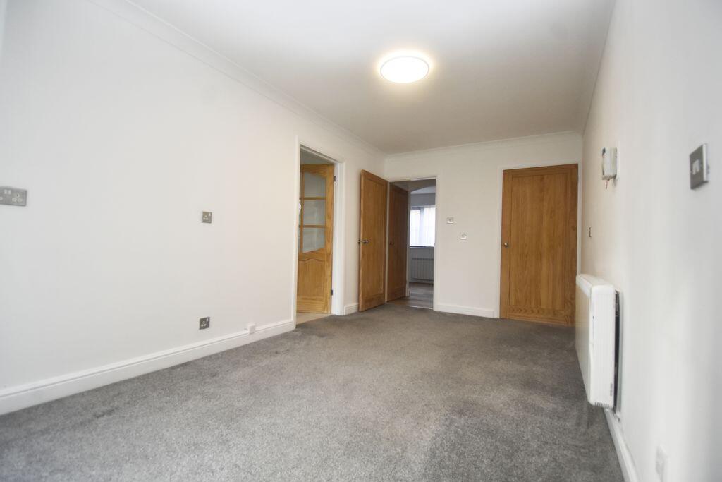 Binfields Close, Chineham - View 2
