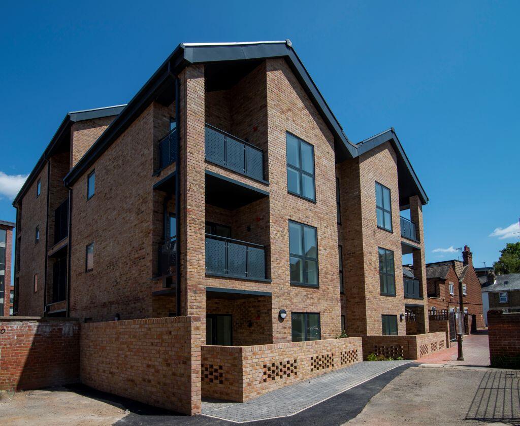 Main image of property: Alto, Oxford