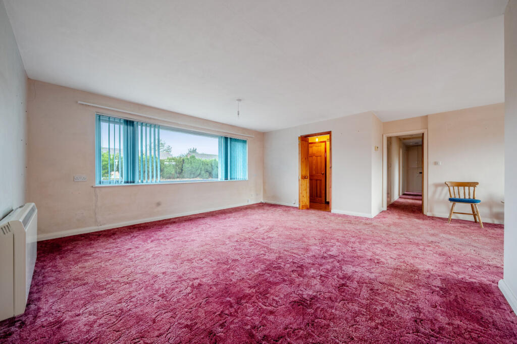 House in Cherwell, Bicester - More
