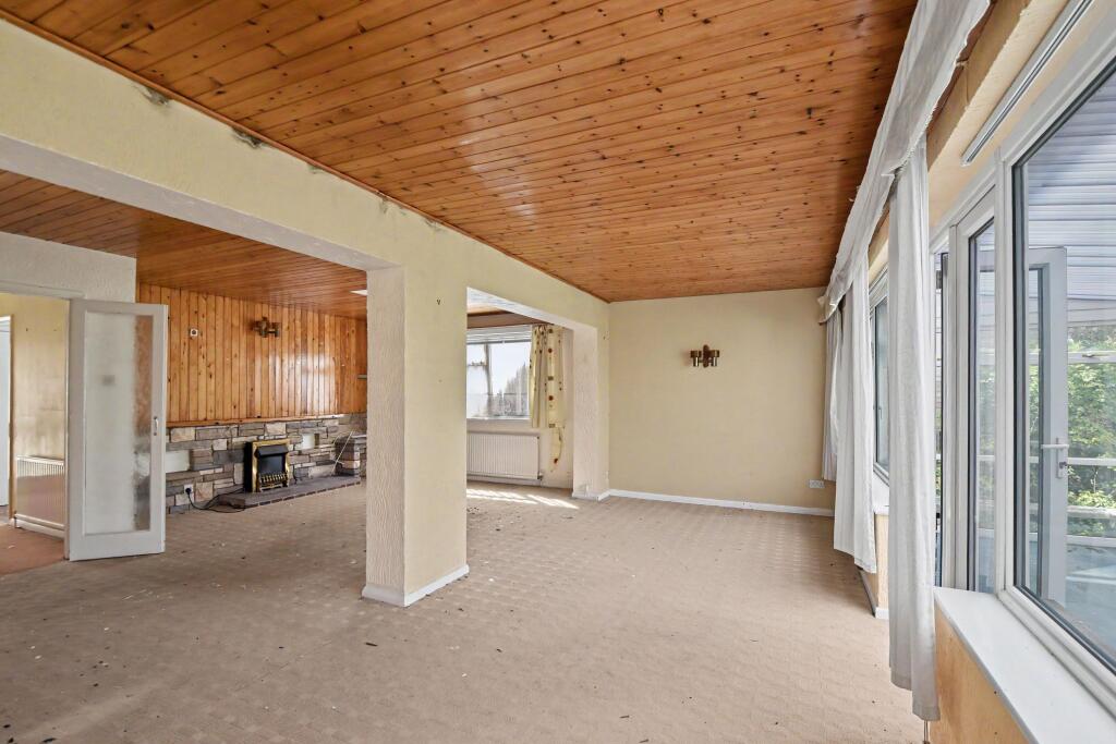 243 Halstead Road, Frinton-on-sea, Essex, CO13 0DX photo 5