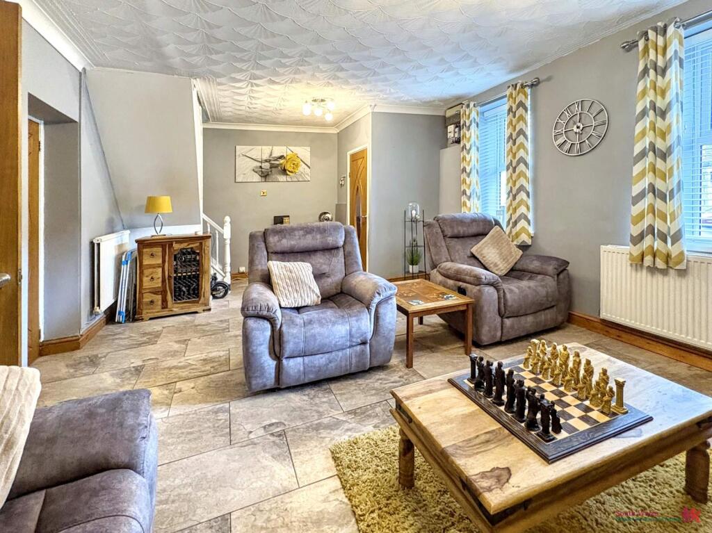 House in Cardiff, Tylorstown - View 4