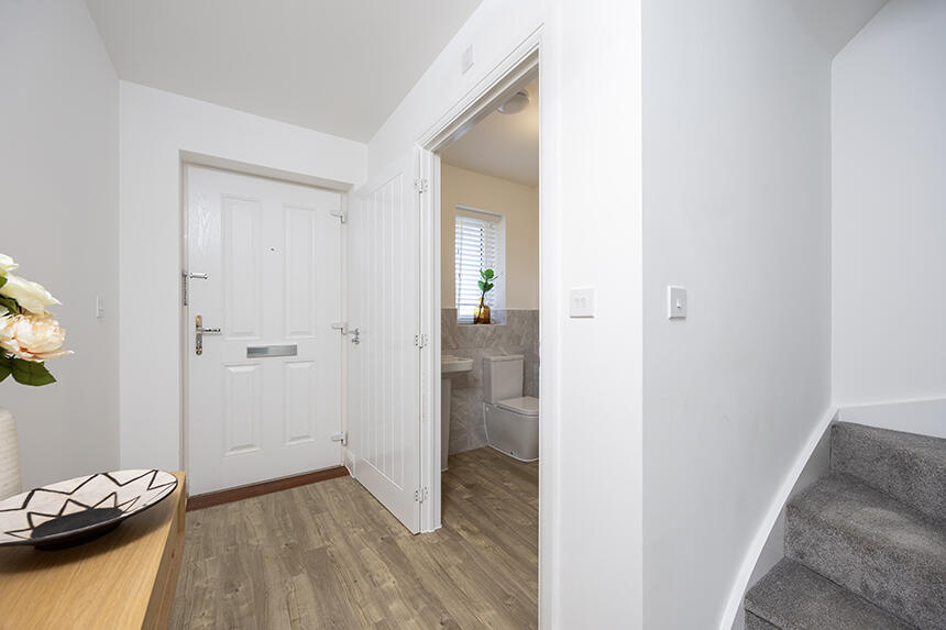 House in Westoning, Central Bedfordshire - More