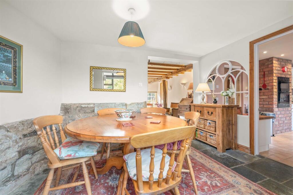 House in Stratford-on-Avon, Alcester - View 4