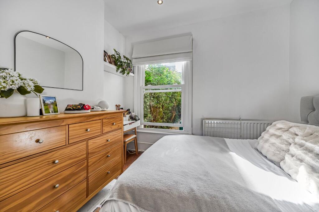 Apartment in London - View 4