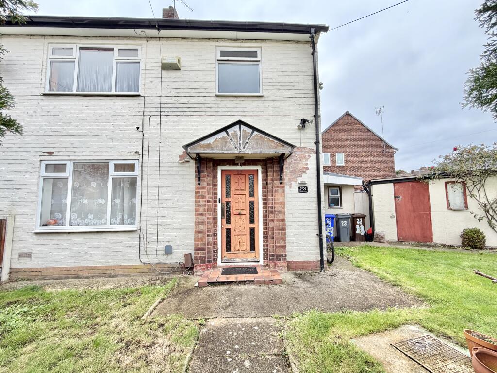 3-bed terraced on Yattendon Avenue, Manchester, £285,000