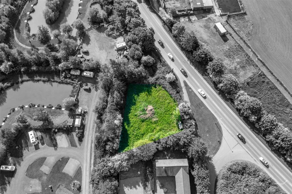 Lodge Lane, Farington Moss, Leyland, Lancashire - View 4