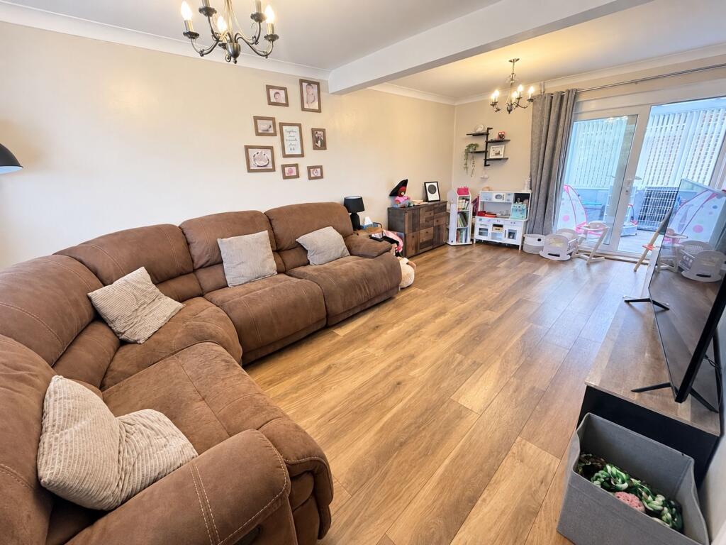 House in Cardiff, Gelligaer - View 4