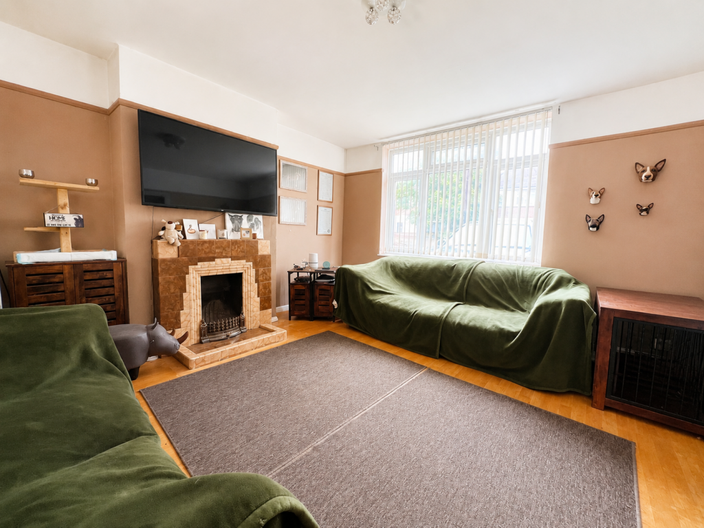 House in Slough - View 3