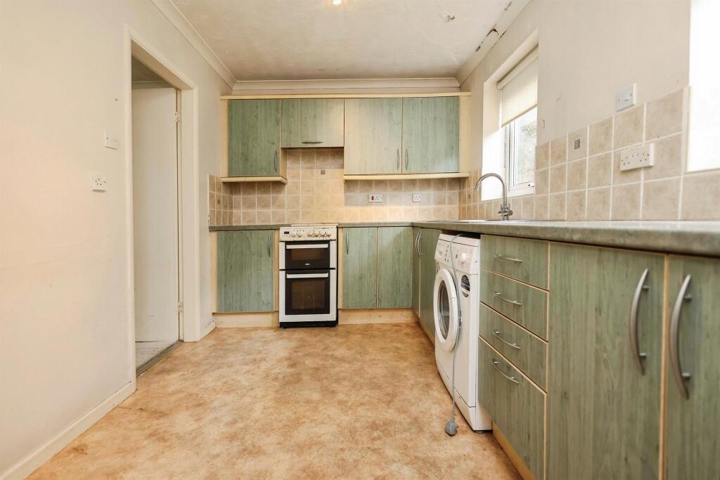 Additional image 2 of Apperley Way, Halesowen