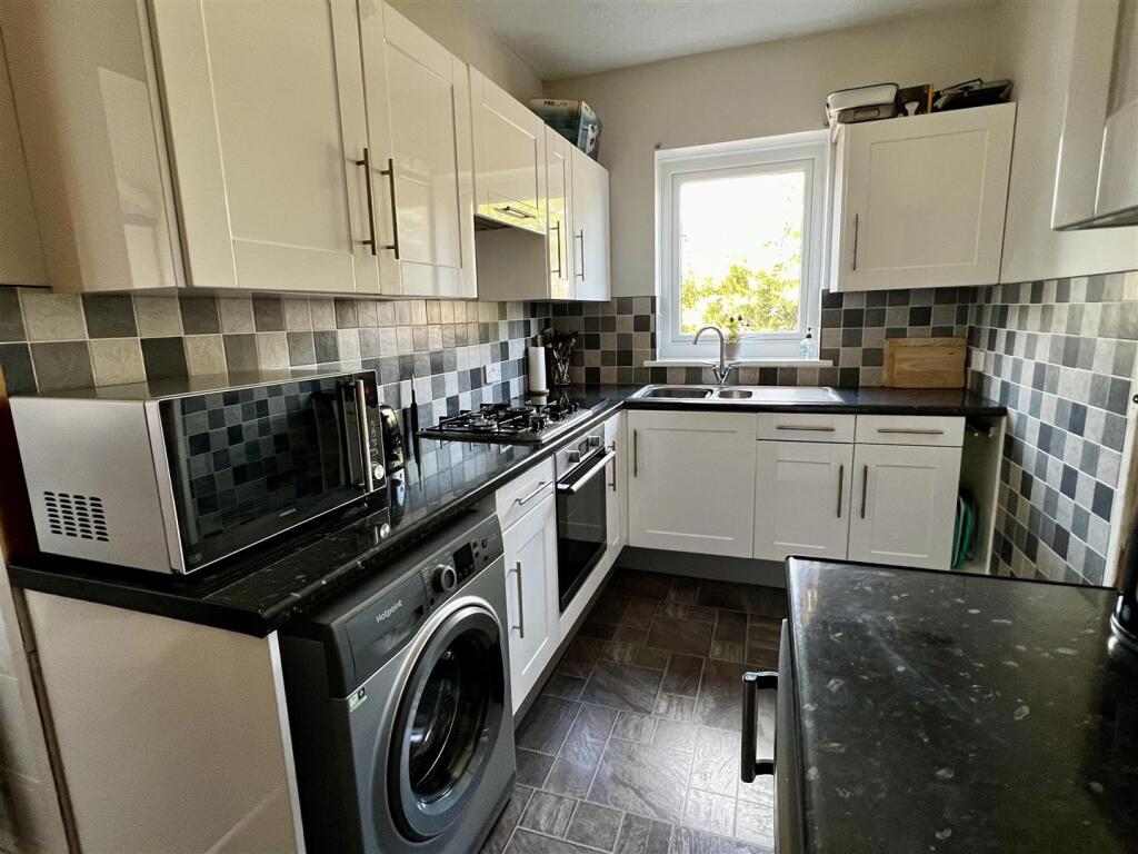 Hughes Crescent, Chepstow - View 2