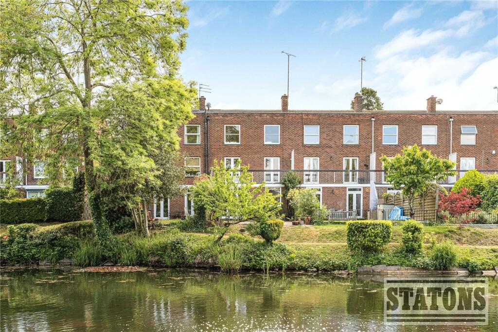 Main image of property: Baxendale, Whetstone, London, N20
