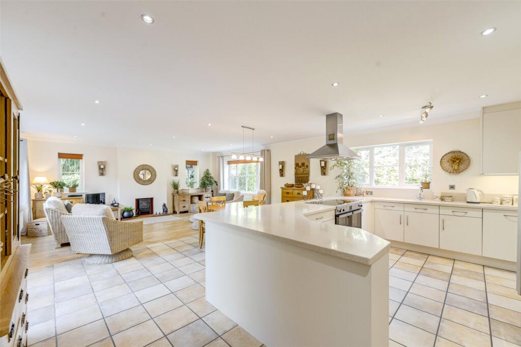 House in Arun, Findon - View 2