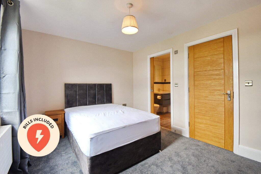 Main image of property: Station Road, Shirehampton, Bristol, Somerset, BS11