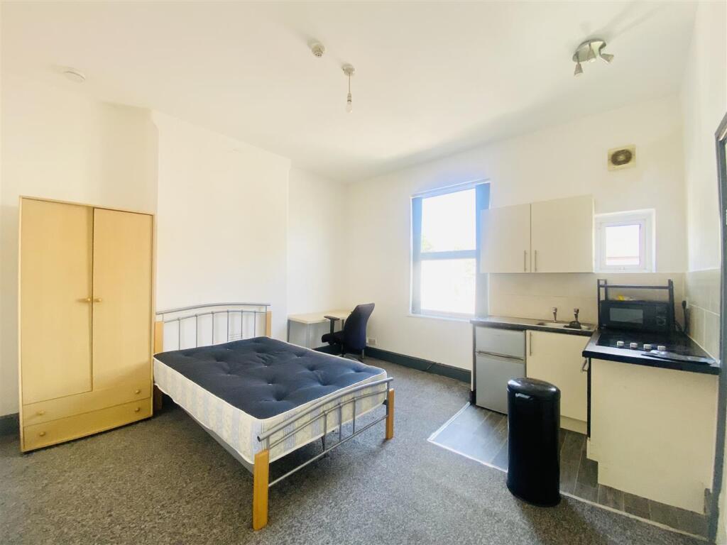 Main image of property: Park Road, Nottingham