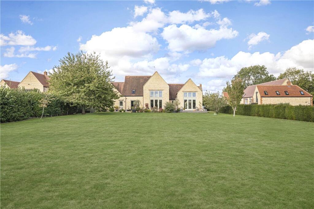 Main image of property: Ingleby Paddocks, Enslow, Kidlington, Oxfordshire, OX5