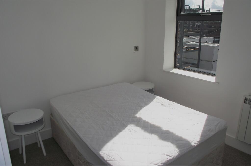 Apartment in Birmingham - More