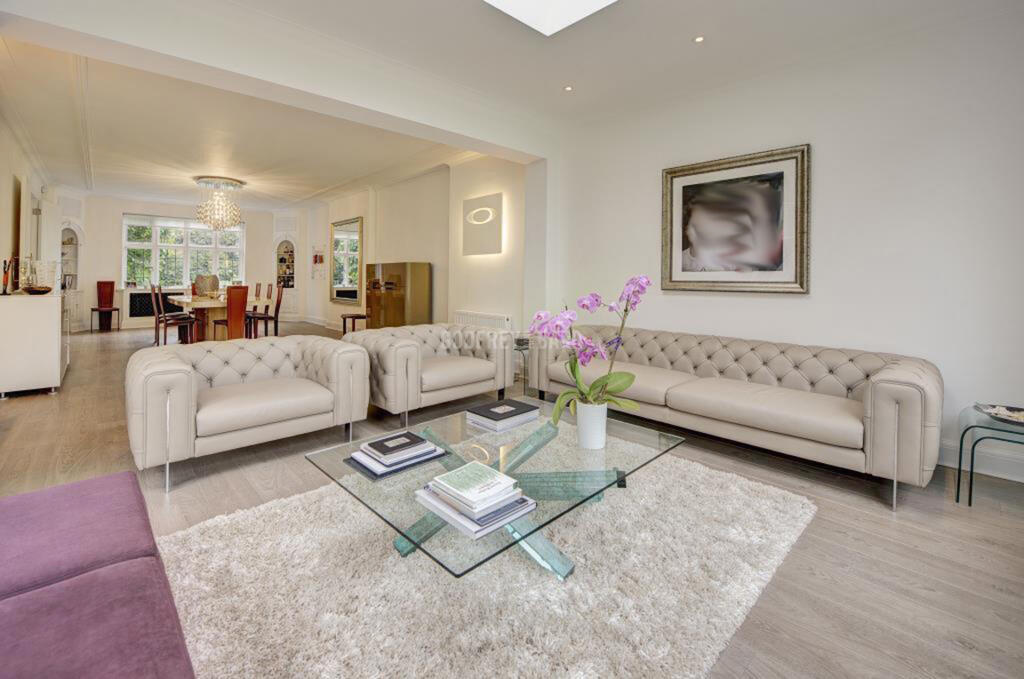 House in London - View 5