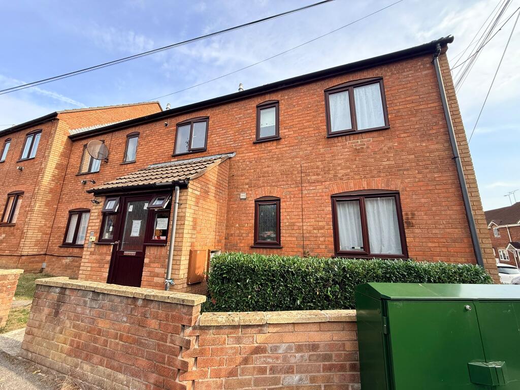 Seaton Court, Seaton Road, Yeovil, Somerset, BA20 2AW