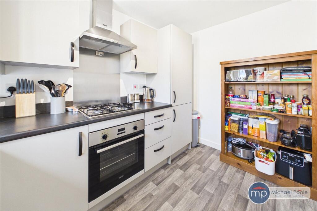 House in Middlesbrough, Normanby - More