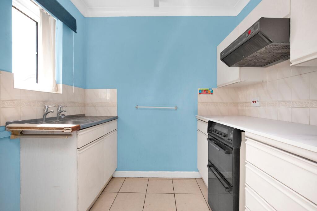 Oakland Court, Nyetimber Lane, Nyetimber, Bognor Regis, PO21 - View 5