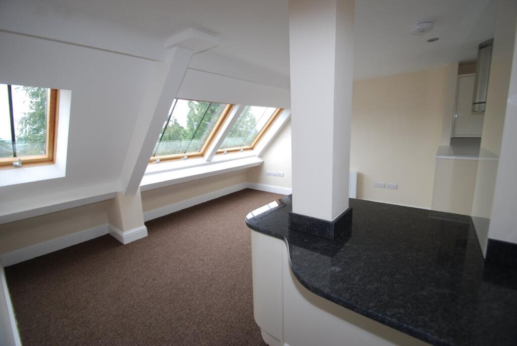 Apartment in Malvern Hills, Malvern - More