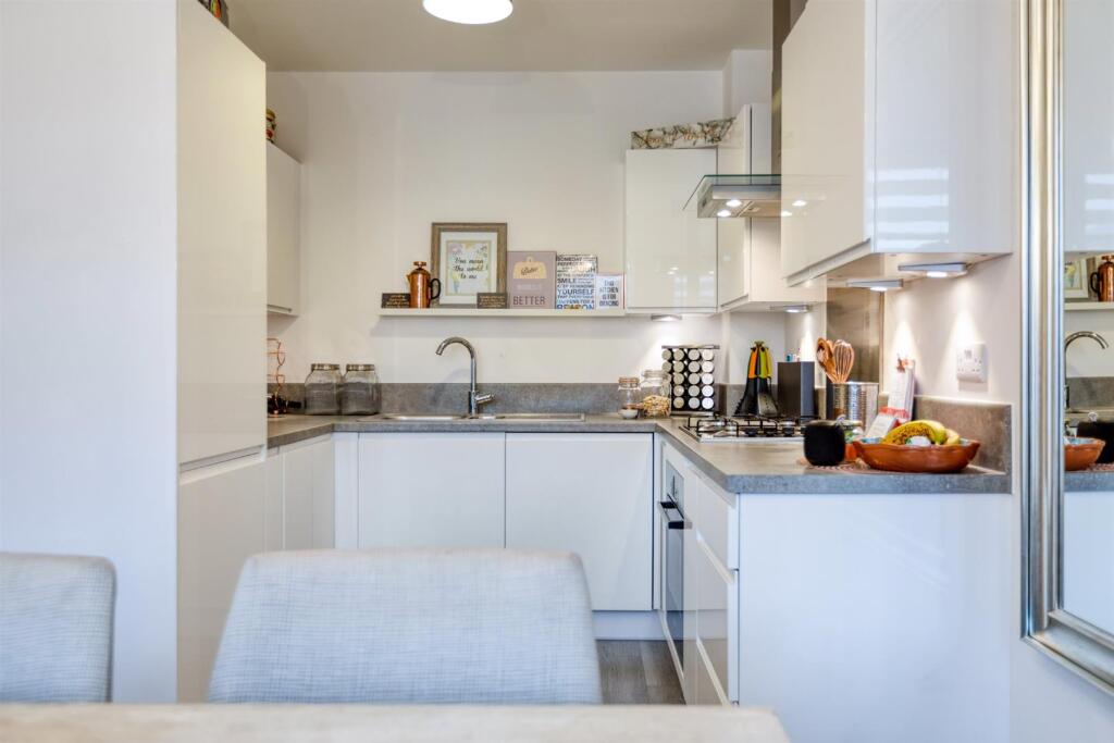 House in Stevenage - More