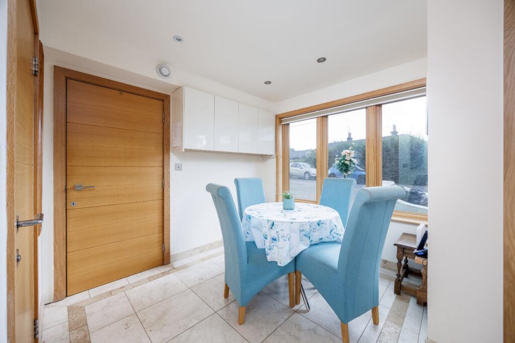 House in Brighton - View 5