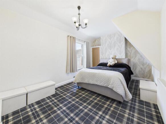 Bedroom:
