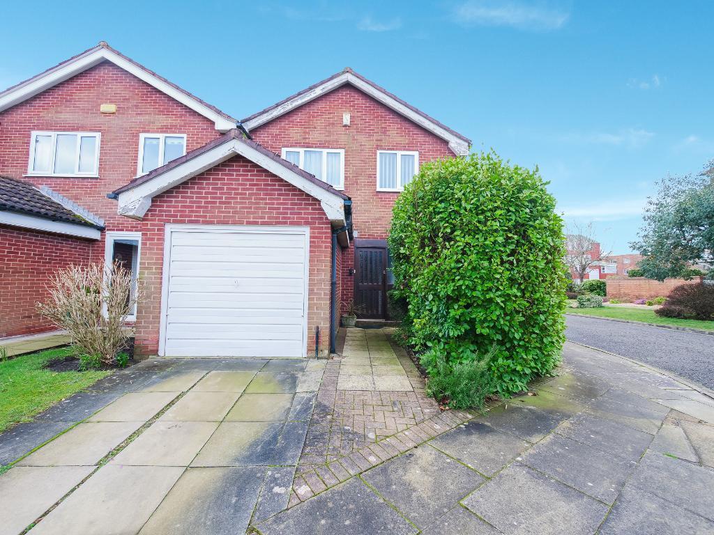 3-bed house on Prince Charles Gardens, Birkdale, Southport, Merseyside, PR8 2EU, £265,000
