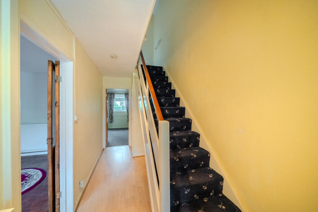 House in Newport - View 4