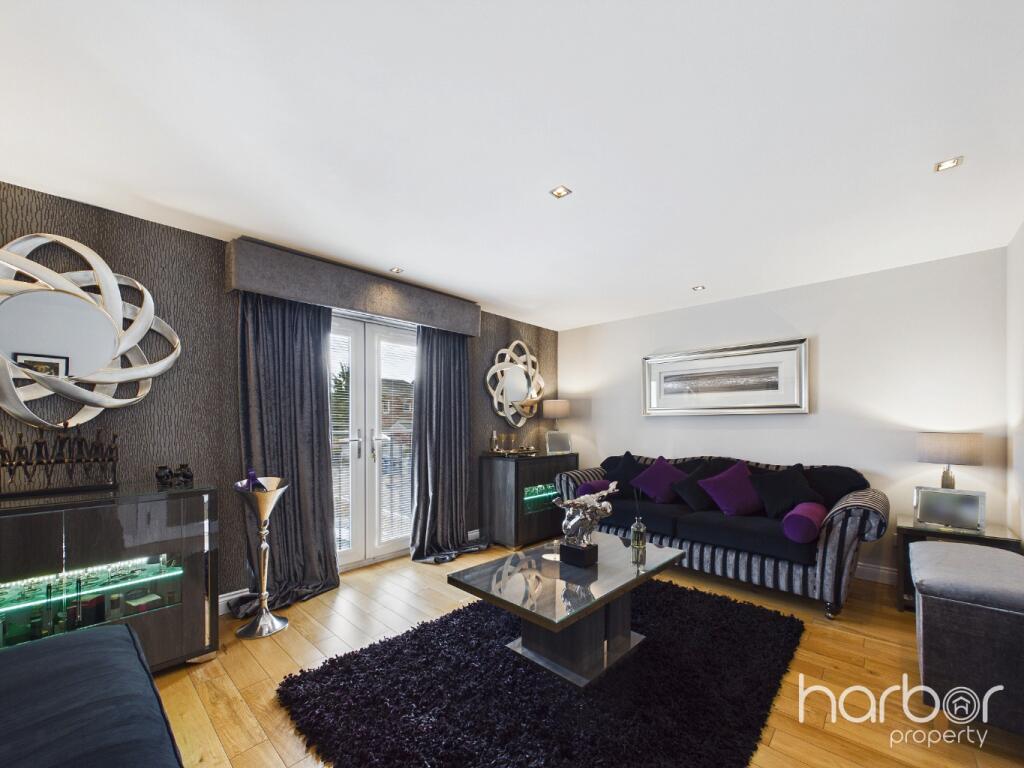 House in Motherwell, South Lanarkshire - View 4