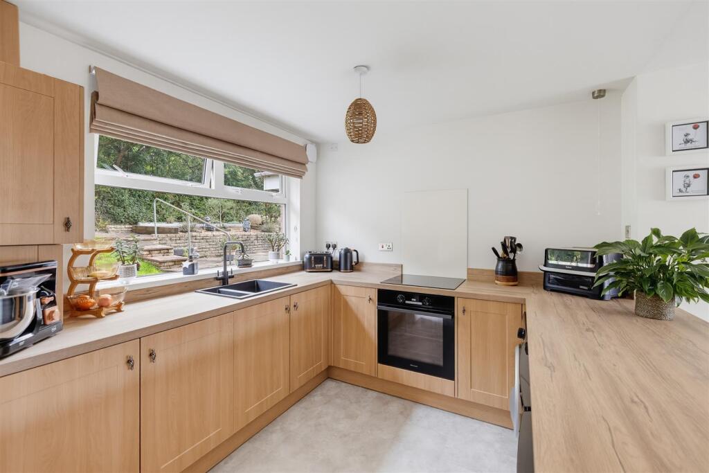 House in Plymouth - View 3